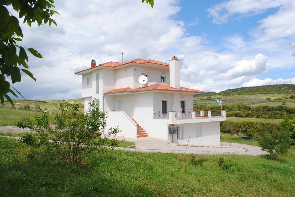 Stylish villa in Salonica's nature Agios Antonios  Esterno foto